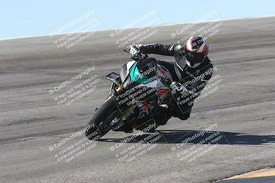 media/Oct-13-2025-Moto Forza (Mon) [[a66d839500]]/4-C Group/Session 2 (Bowl)/